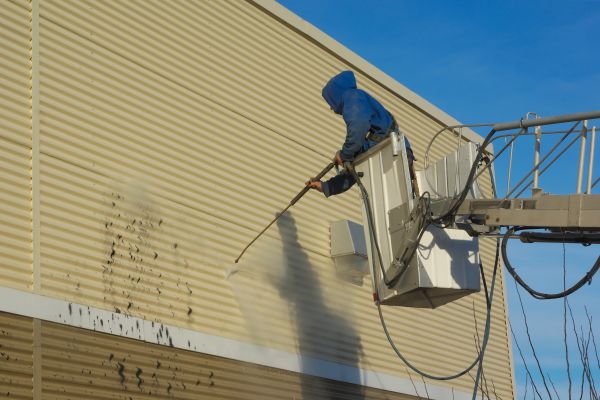 Cladding Cleaning in Olathe