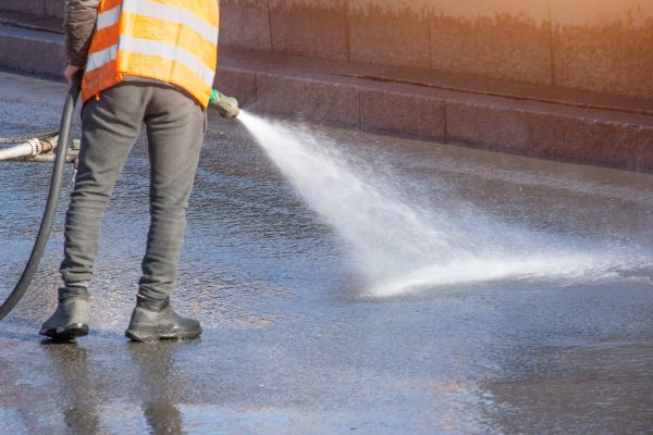 Asphalt Pressure Washing in Olathe