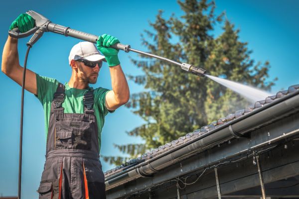 Gutter Jetting in Olathe