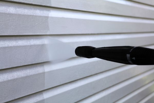 Condo Siding Power Washing in Olathe