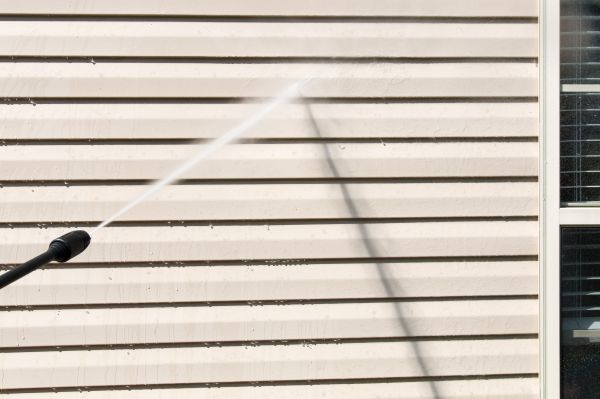 Apartment Power Washing in Olathe