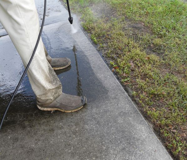 Concrete Slab Powerwashing in Olathe