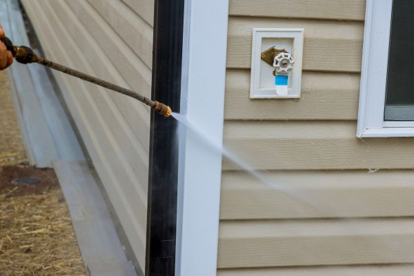 Vinyl Siding Cleaning in Olathe