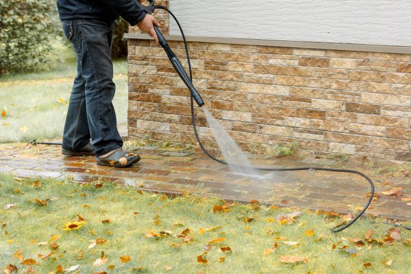 Residential Powerwashing in Olathe